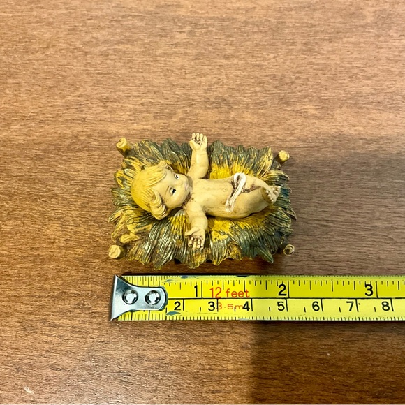 Vintage Pellegrini Nativity Set - Picture 11 of 11